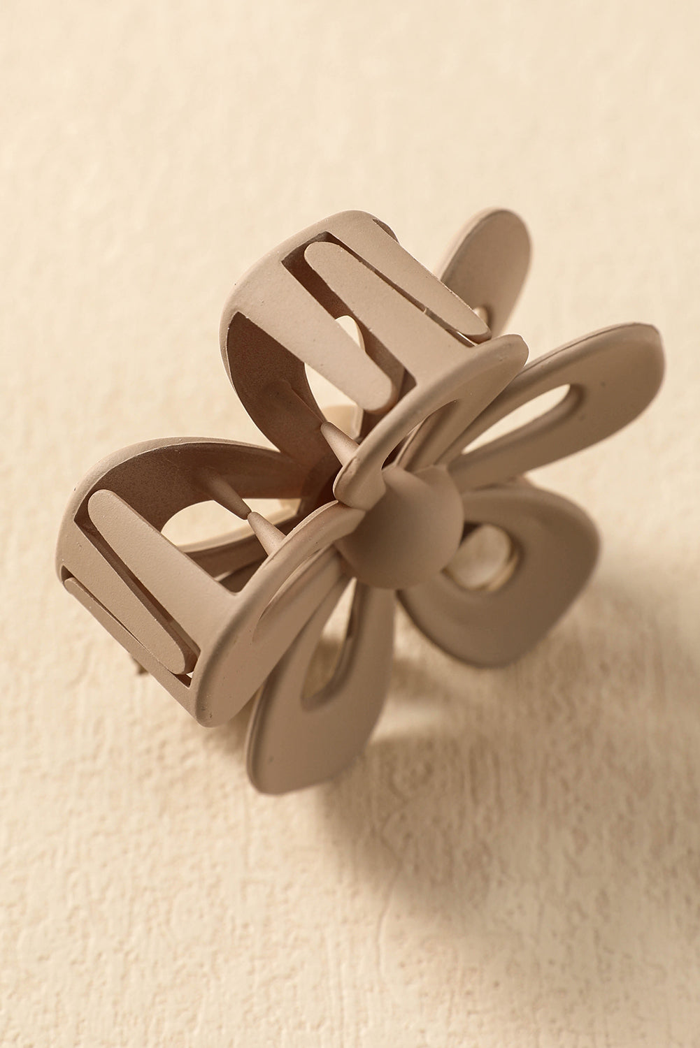 Sweet Carmel Hollowed Claw Clip