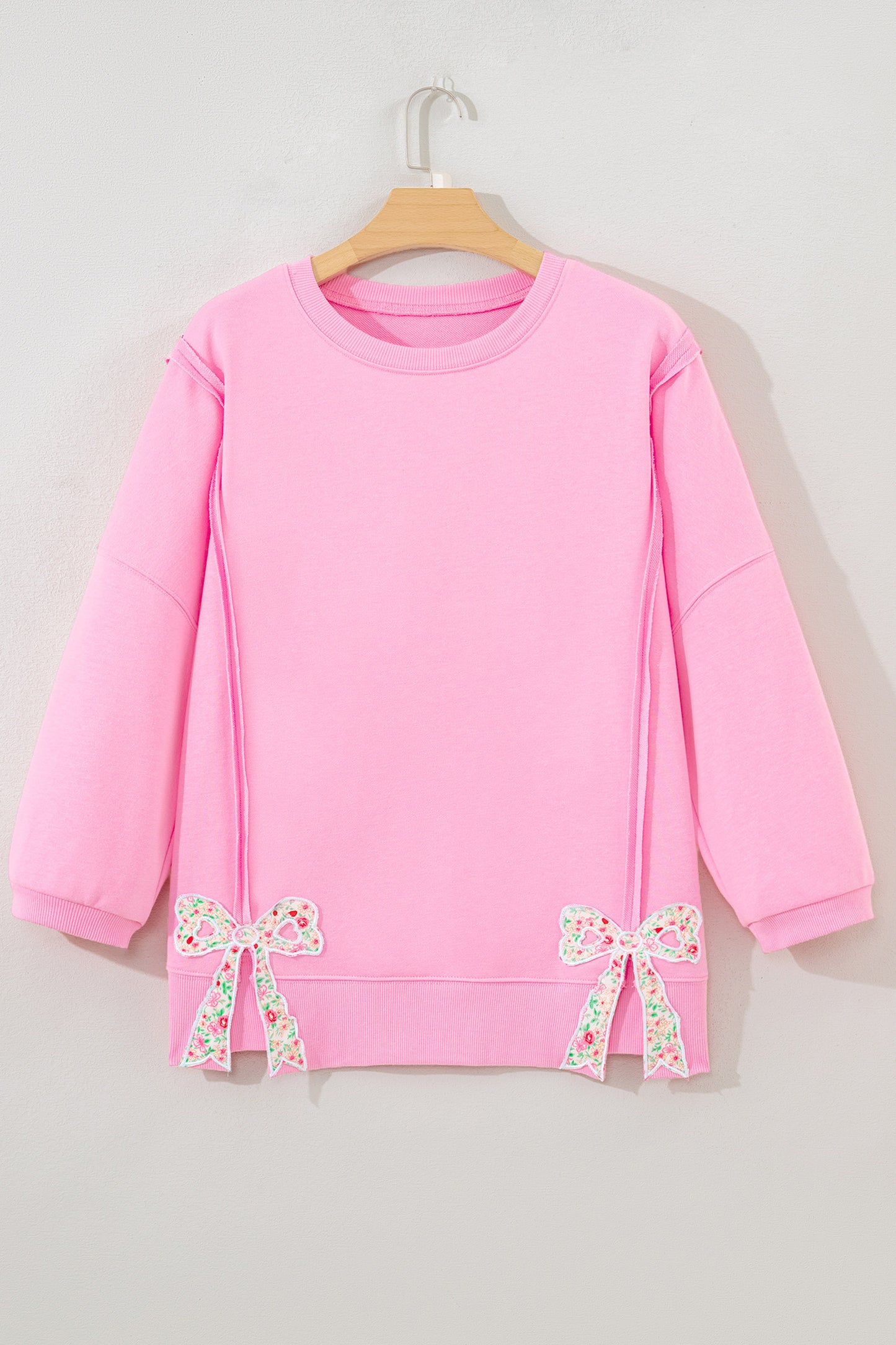 Sweet Bloom Bow Patched Slit Sweatshirt