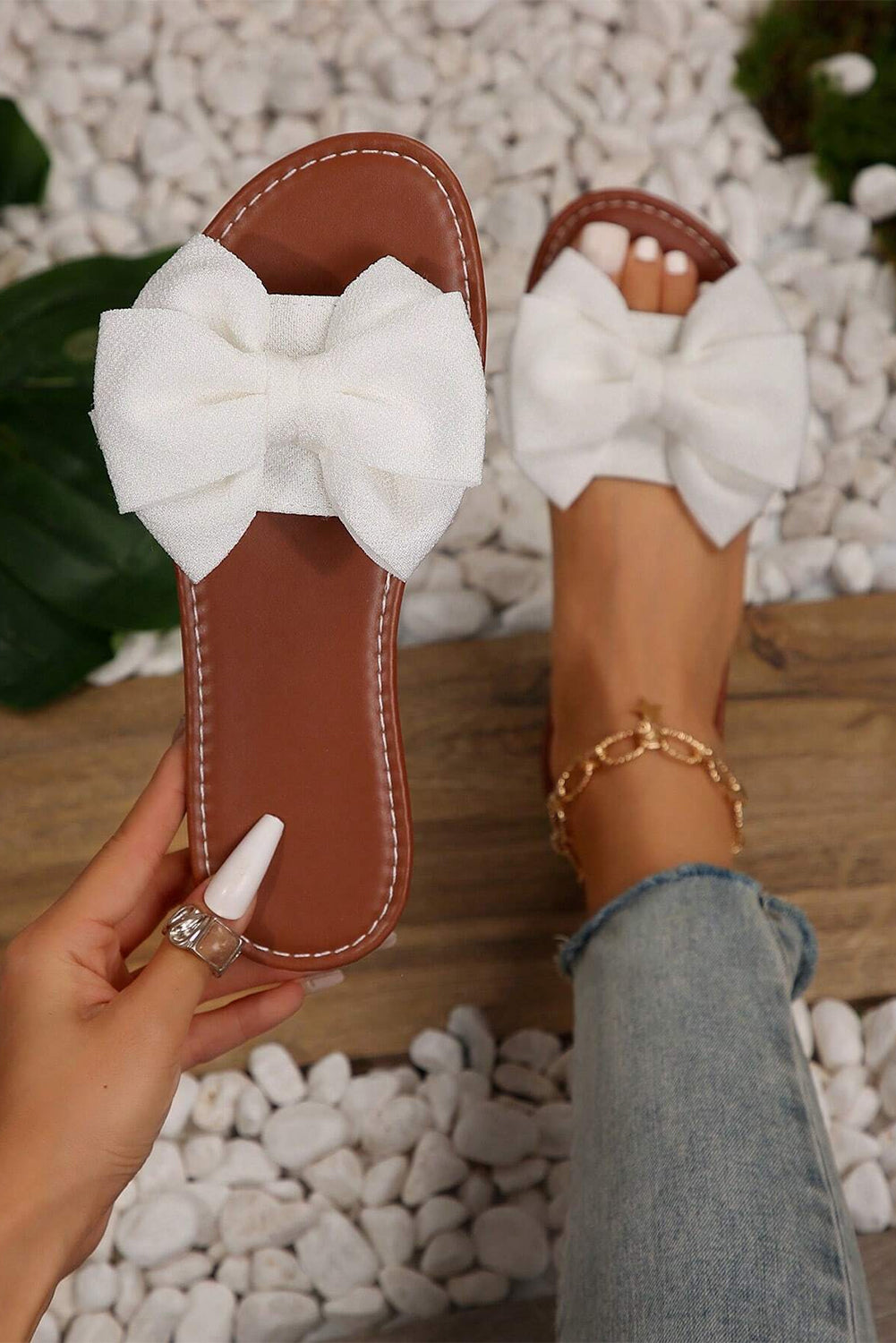 Sunday Rodeo Bow Slippers